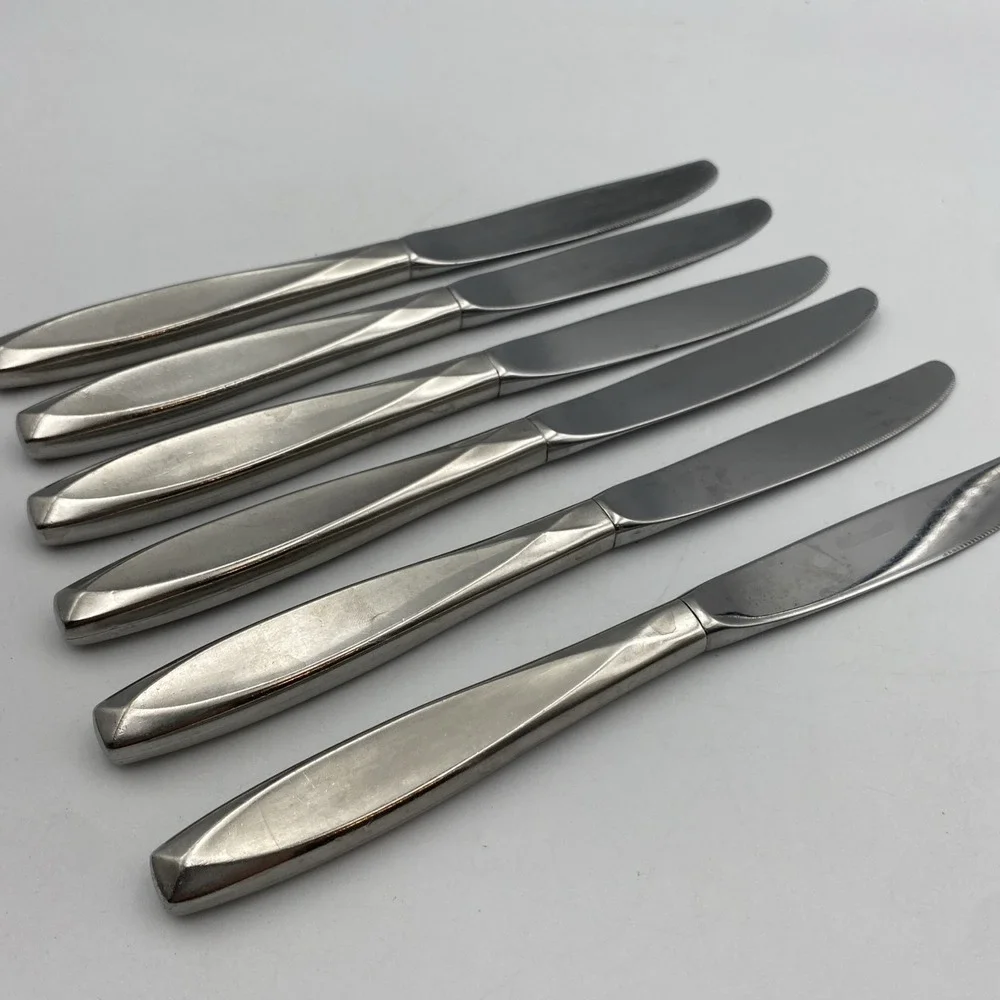 Lot of 6 Insico Nassau Dinner Butter Knives 8 5/8